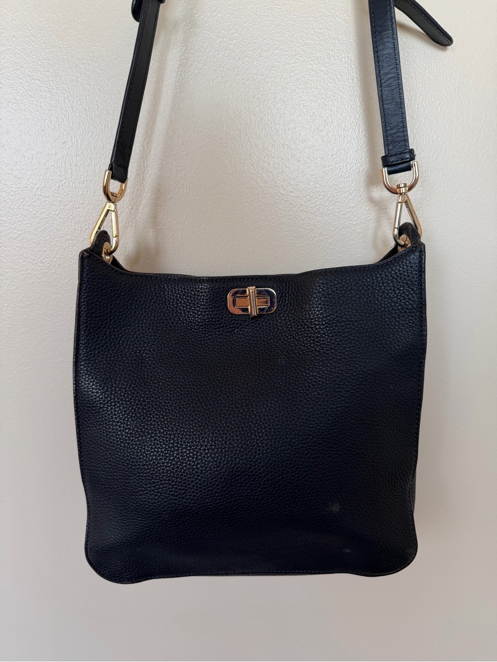MICHAEL KORS Sullivan Pebbled Leather Crossbody Messenger Bag Turn lock in Navy
